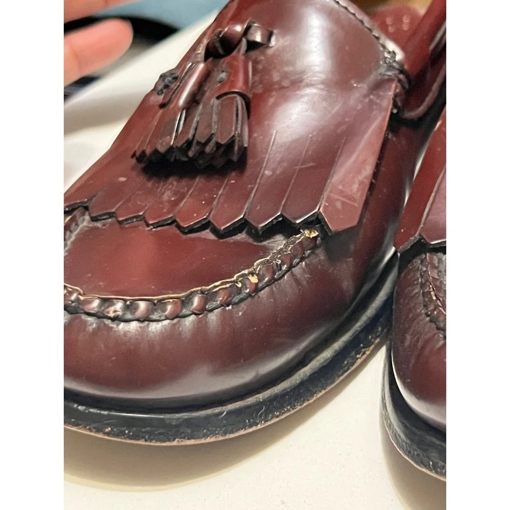G.H. Bass Burgundy Tassel Loafers Mens Size 10D Leather Dress Shoes Classic Wear